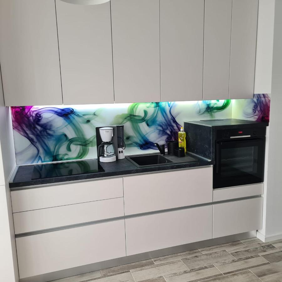 Panoramic Apartment Брашов Екстериор снимка